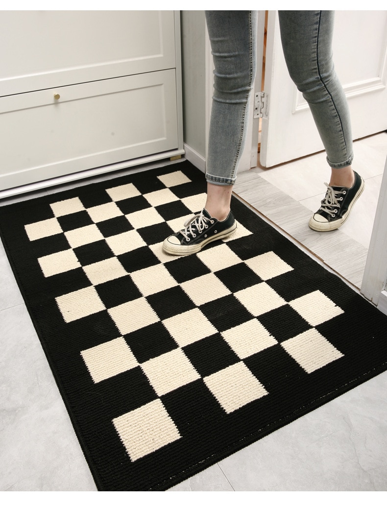 Plaid Carpet Winter-Ready Checkerboard Design for Outdoor and Indoor Use - Durable and Easy to Clean