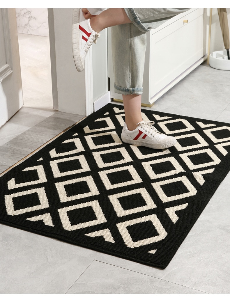Plaid Carpet Winter-Ready Checkerboard Design for Outdoor and Indoor Use - Durable and Easy to Clean