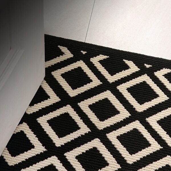 Plaid Carpet Winter-Ready Checkerboard Design for Outdoor and Indoor Use - Durable and Easy to Clean - Image 4